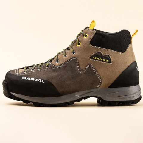 Qartal kamchi Treking Botu