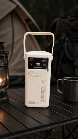 Powerway 30.000 mAh PD 22.5W Dahili Kablolu LED Fenerli Powerbank – PD30 Beyaz